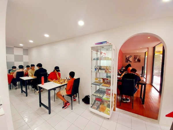 Large area for playing chess at the Red Knight Chess Club in Bangkok.