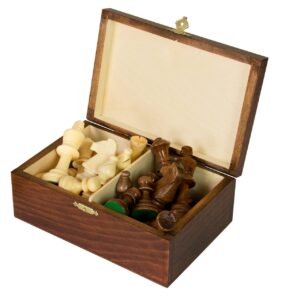 Staunton pieces in its box